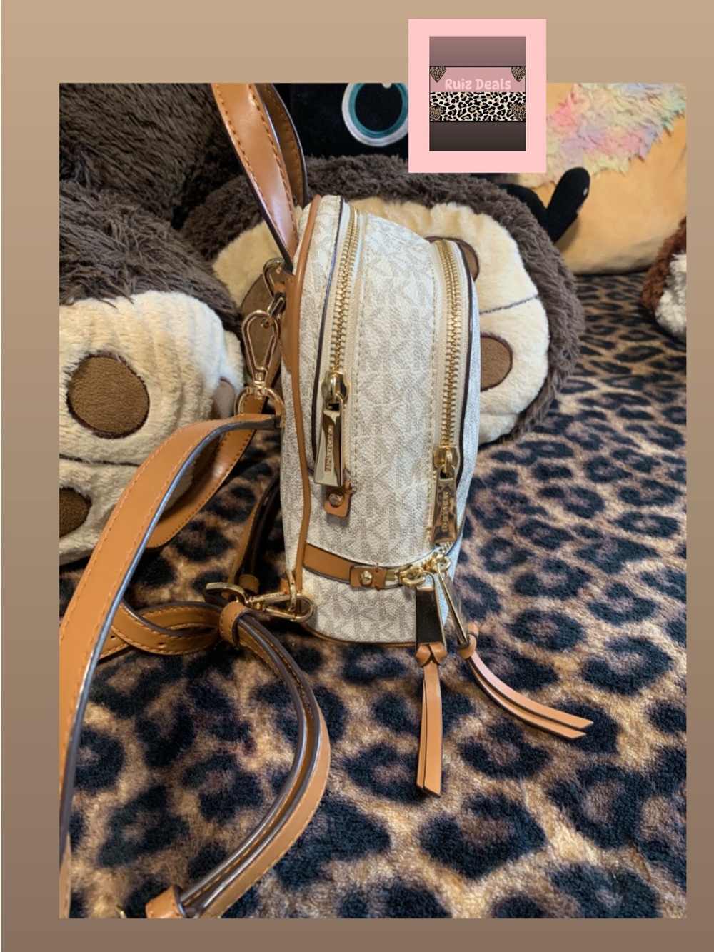 🤍🤎Michael Kors Cream Mini Logo Backpack with Tan Trim - Picture 3 of 7